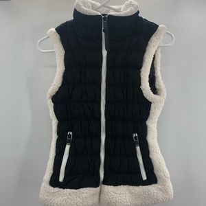 Small NWOT Calvin Klein Performance Vest